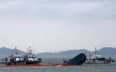 Крушение парома "Севоль": трюмы судна были переполнены автомобилями