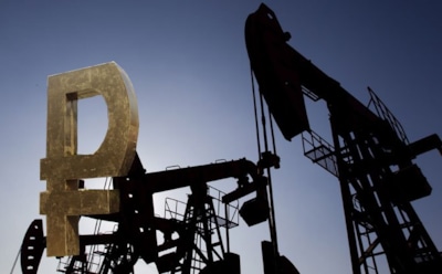 Почему рубль зависит от нефти