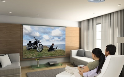 Телевизор или проектор: что выбрать?