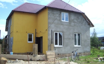 Как покрасить фасад дома