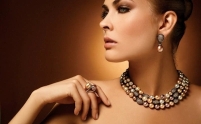 Как выбрать украшения в подарок девушке