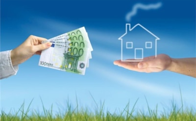 Выгодно ли покупать квартиру летом