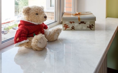 Как ухаживать за пластиковым подоконником