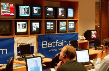 Превосходство биржи Марафон над букмекерскими конторами