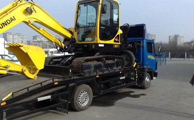 Вызов эвакуатора 24 часа решает проблему внезапной остановки авто