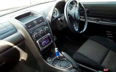 Как правильно управлять автомобилем с правым рулем