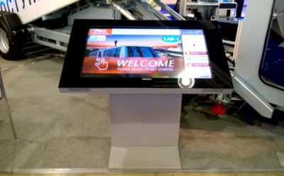 Для чего нужны сенсорные киоски?