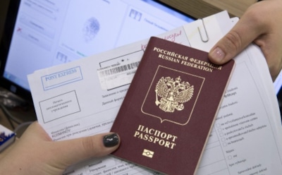 Страховка для выезда за границу станет обязательной с 2016 года