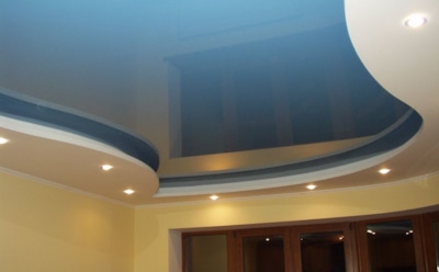 Как чистить натяжные потолки