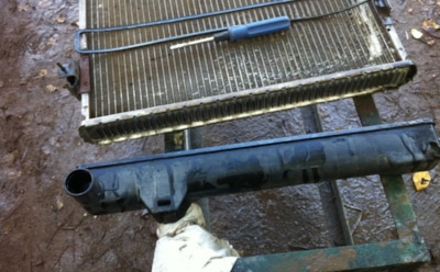 Неисправность автомобильного радиатора: ремонт или замена?