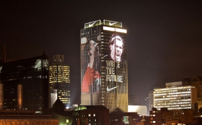 Реклама на медифасадах