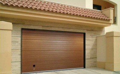 Какие ворота для гаража выбрать?