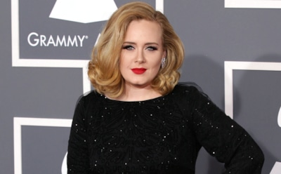 СМИ: певица Адель тайно вышла замуж в канун Рождества