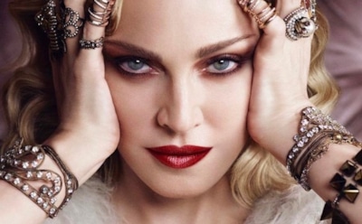 Мадонна вновь шокировала фанатов "интимным" фото