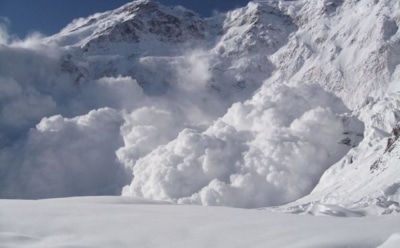 В Италии на отель Rigopiano di Farindola сошла снежная лавина, есть погибшие