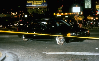 СМИ: BMW, в котором был убит Тупак Шакур, выставлен на продажу за $1,5 млн