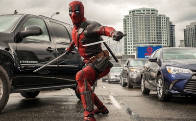 Райан Рейнольдс показал первый тизер комедийного боевика "Дэдпул-2"