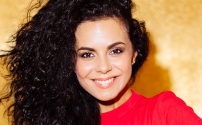 Настя Каменских заинтриговала поклонников обручальным кольцом