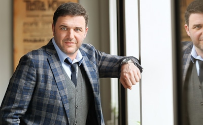 "Аполлон!": Максим Виторган полностью разделся перед фанатами