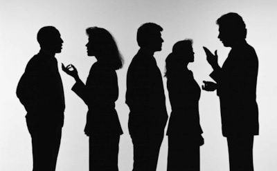 "Невербальное общение": ученые разгадали язык жестов человека