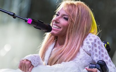 Первый канал: Юлия Самойлова представит РФ на "Евровидении-2018"