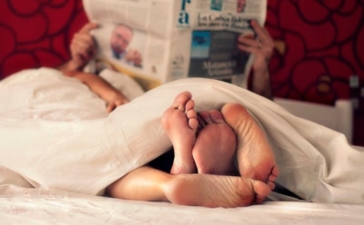 Учёные: для счастья нужен регулярный секс, а не деньги