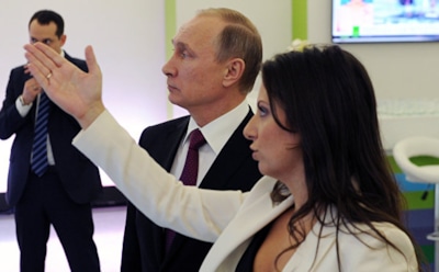 Захарова прокомментировала "секретное" фото Путина и Симоньян