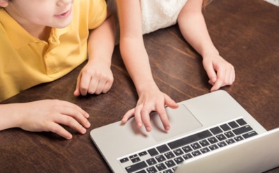 В Госдуму внесен законопроект о запрете соцсетей для детей до 14 лет