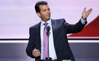 Сын Трампа напомнил звездам об их желании покинуть США по итогам выборов