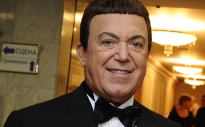 Иосифа Кобзона экстренно прооперировали в клинике Москвы