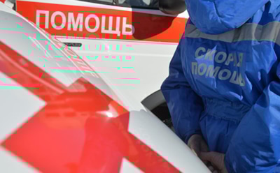 В Ленинградской области пьяная женщина избила врача скорой помощи