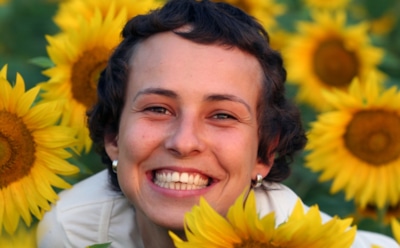 Российская певица Юлия Чичерина получила паспорт ЛНР