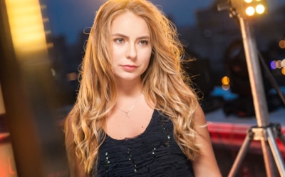 Старшая дочь Татьяны Навки начала карьеру телеведущей