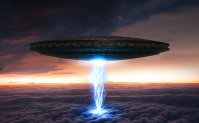 Россиянин нашел в Антарктиде огромный инопланетный звездолет