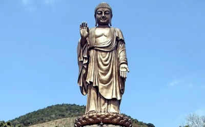 Самые высокие статуи в мире