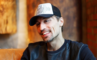 Дима Билан представил тизер долгожданного клипа на песню "Лабиринты"