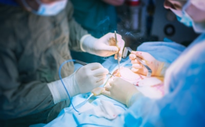 В Африке прошла успешная операция по пересадке полового органа