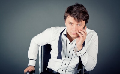 В Санкт-Петербурге задержали звезду Comedy Club Илью Соболева