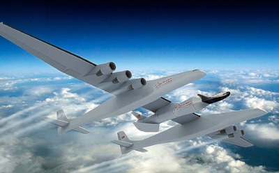 В США показали самый большой самолет в мире