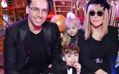 Галкин показал трогательное фото Аллы Пугачевой с детьми