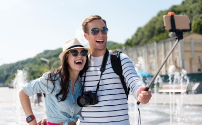 "Селфи-эпилепсия": любителям делать фото самих себя грозит опасность