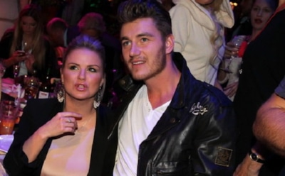 Воробьев опубликовал откровенное фото со съемок клипа Семенович