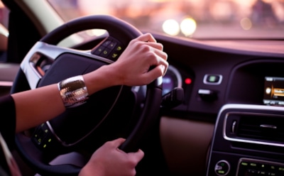 В Чехии девушка разбилась на авто во время прямого эфира в Фейсбуке