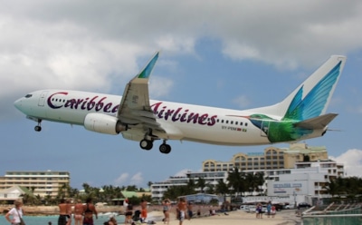 На Карибах самолет насмерть сдул туристку из Новой Зеландии