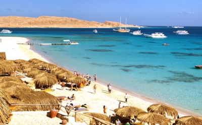 В Египте неизвестный устроил резню на пляже, погибли туристы