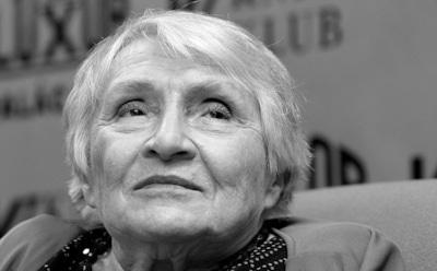 На 96-м году жизни умерла автор серии романов об Анжелике Анн Голон