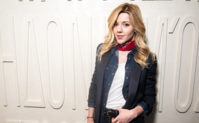 Юлианна Караулова привела в восторг фанатов фото топлес