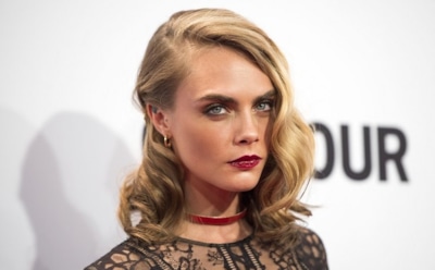 Британская топ-модель Кара Делевинь выпустила первый сингл