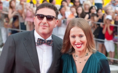 Ксения Собчак показала, как плавает ее восьмимесячный сын Платон