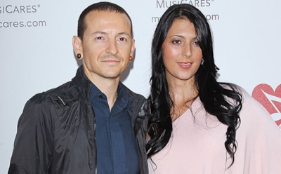 Вдова Честера Беннингтона впервые прокомментировала суицид мужа